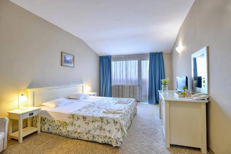 Double Room image 1