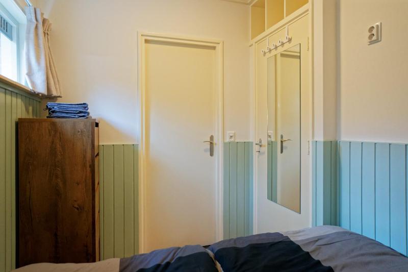Two-Bedroom House image 4