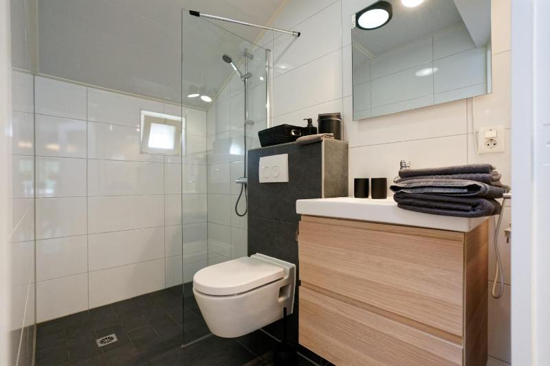 Two-Bedroom House image 3