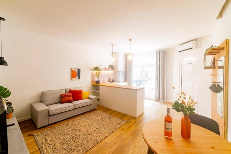 Faro Central - Holiday Apartments - image 10