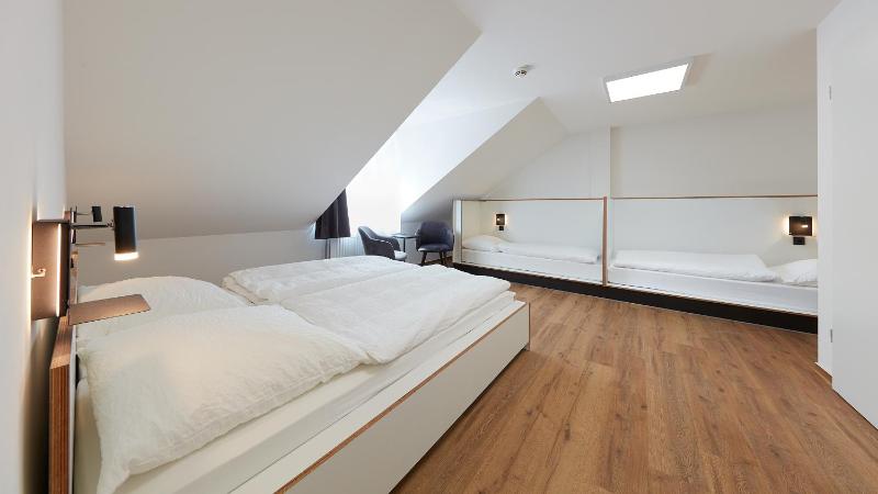 Quadruple Room with Private Bathroom image 3