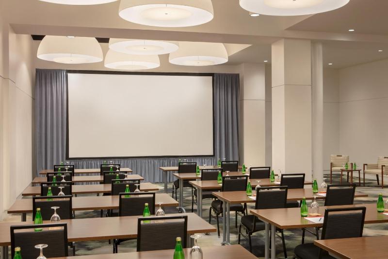 Hotel Indigo Atlanta Downtown By IHG - image 4