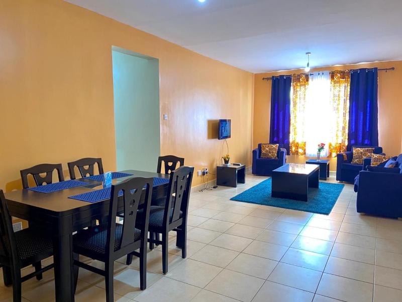Peach Apartment - image 11