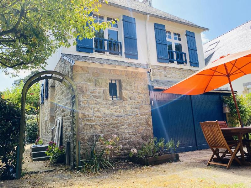Three-Bedroom House image 4