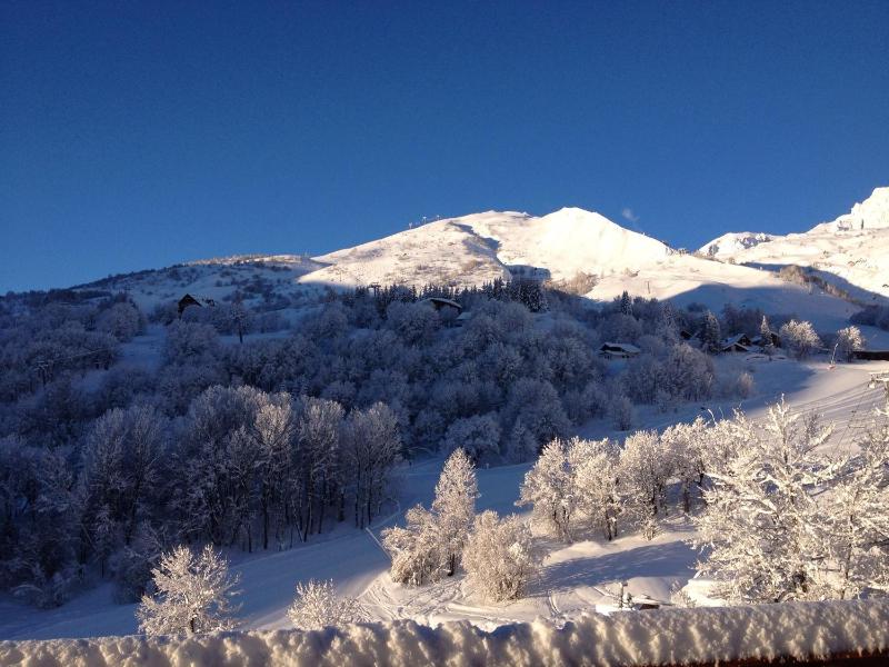 Ski in and out apartment (6-7 persons) image 3