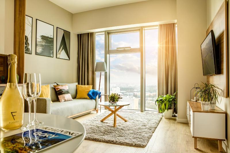 Apartamenty Sky Tower - image 5