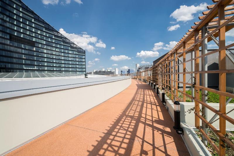 Apartamenty Sky Tower - image 14