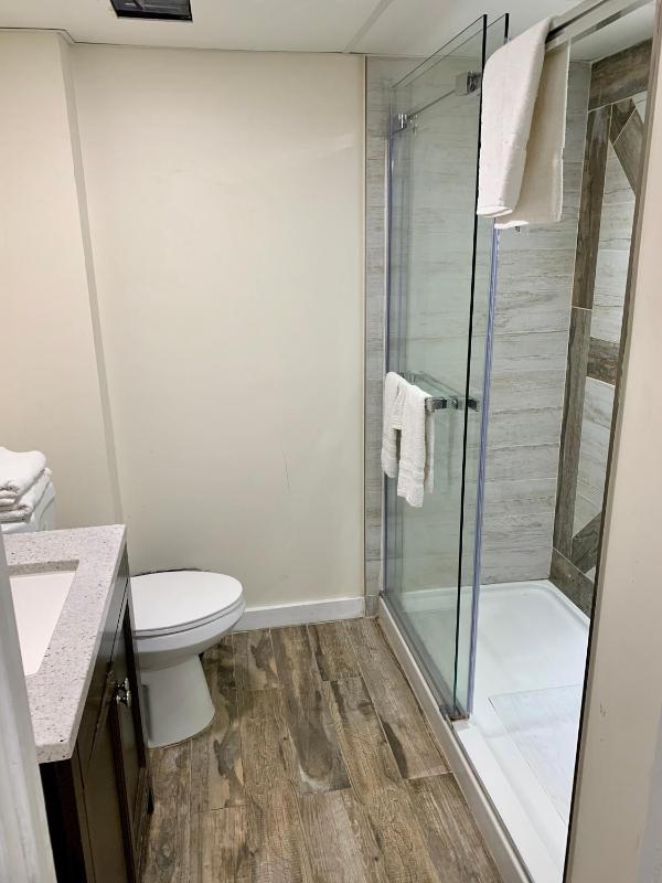 Executive Suite image 2