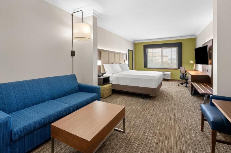 King Suite image 2