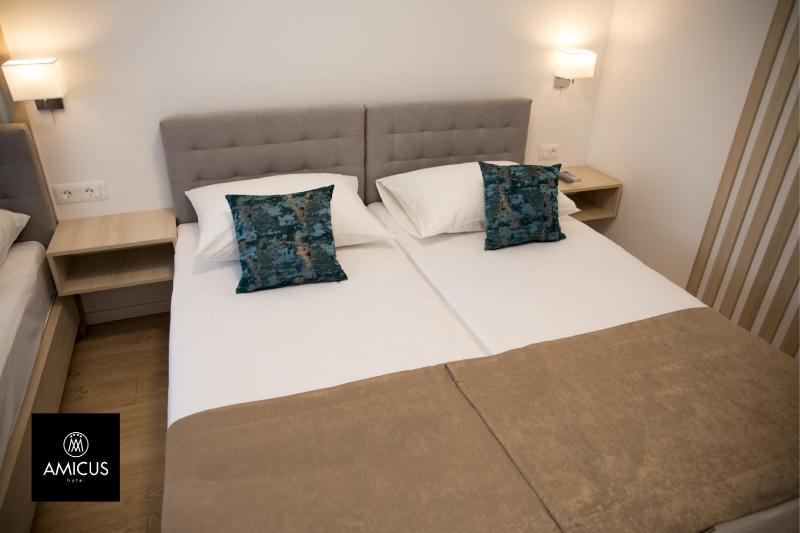 Deluxe Room image 1