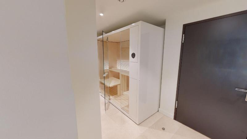 White Pearl Apartment 1.11 - image 5