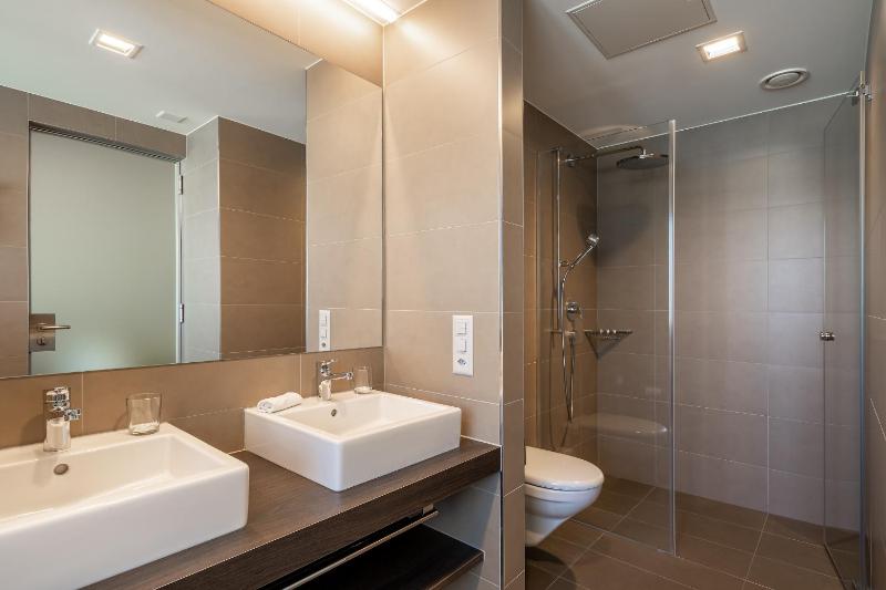 Premium Roof Double Room image 3