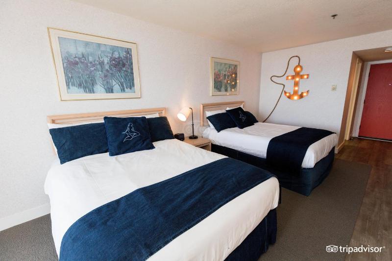 Surftides Hotel - image 42