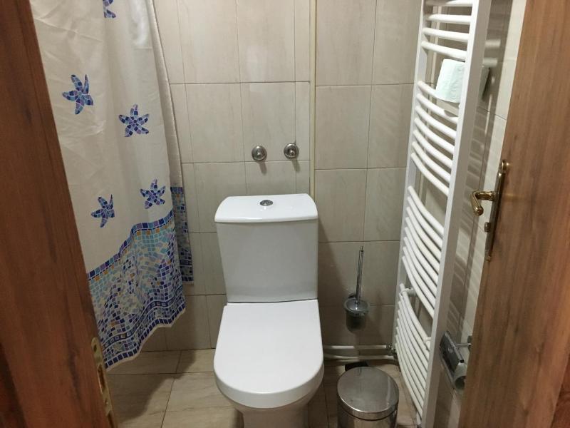 Double Room image 4