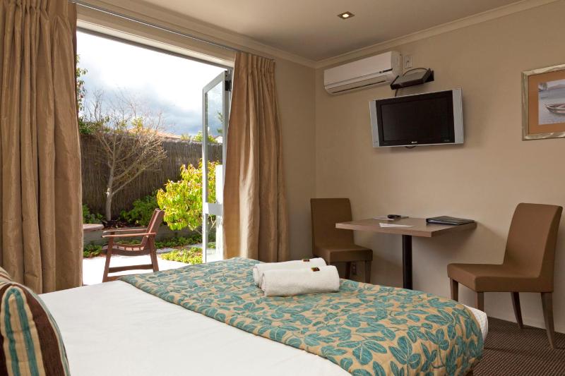 Beechtree Motel - image 23