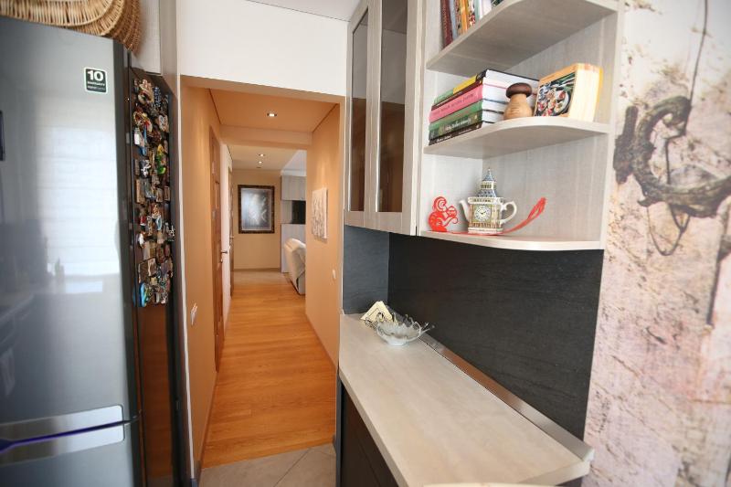Park View Apartment - image 7