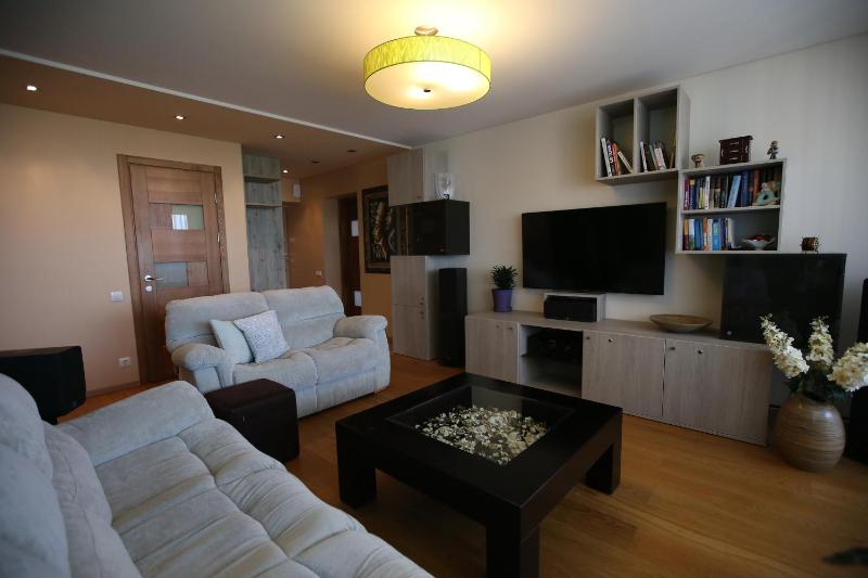 Park View Apartment - image 24