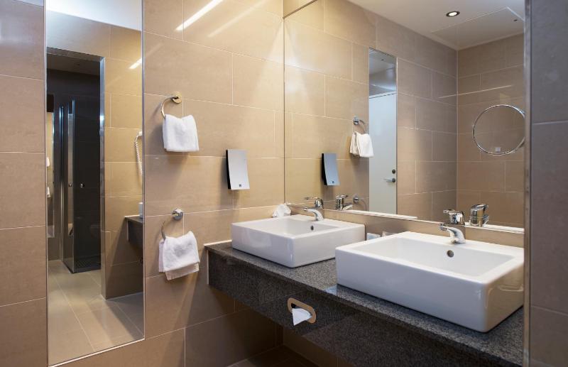 Suite image 2