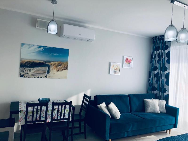 Kasprowicza 20 Luxury Apartments - Free Pool Saunas Salzgrotte Jacuzzi Gym Children's Playroom Fitness - image 44