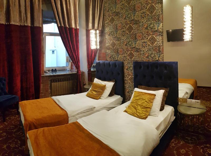Twin Room image 1