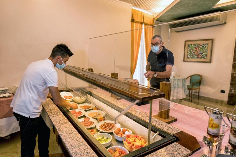 Hotel Vello d'Oro - image 8
