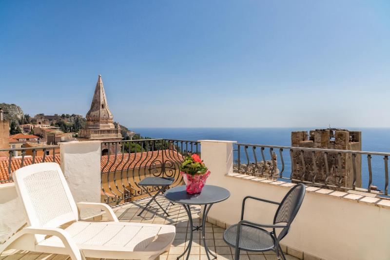 Hotel Vello d'Oro - image 1