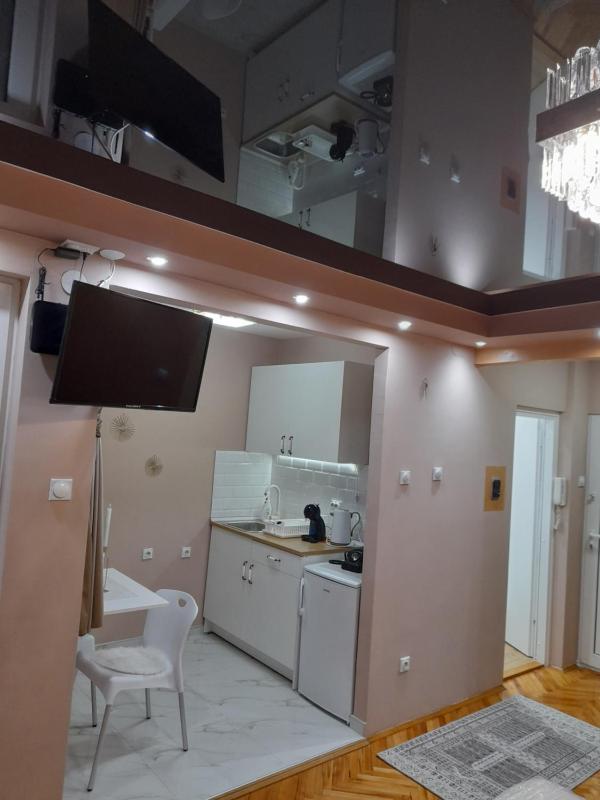 Superior Apartment image 2