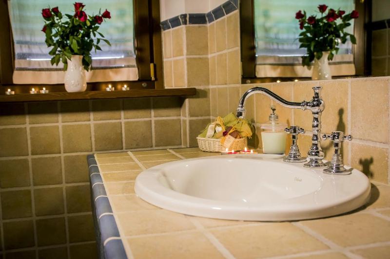 Junior Suite with Garden View image 4