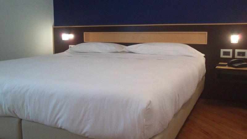 Double Room image 2