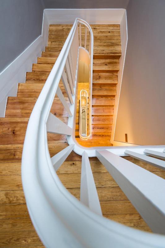 Gallery Townhouse & Home - image 25