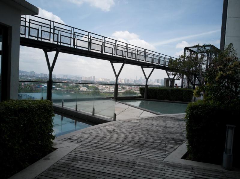 Urban 360 Studio Love Rara Suite Homestay - image 14