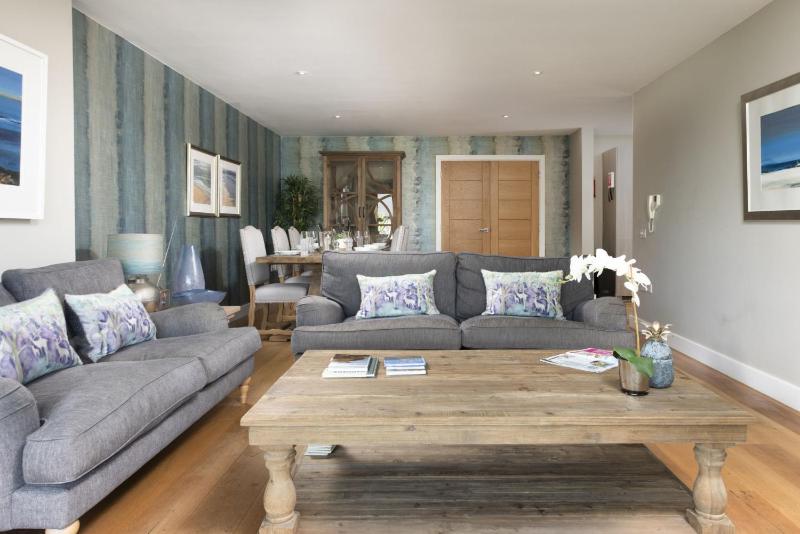 Three-Bedroom Apartment image 2