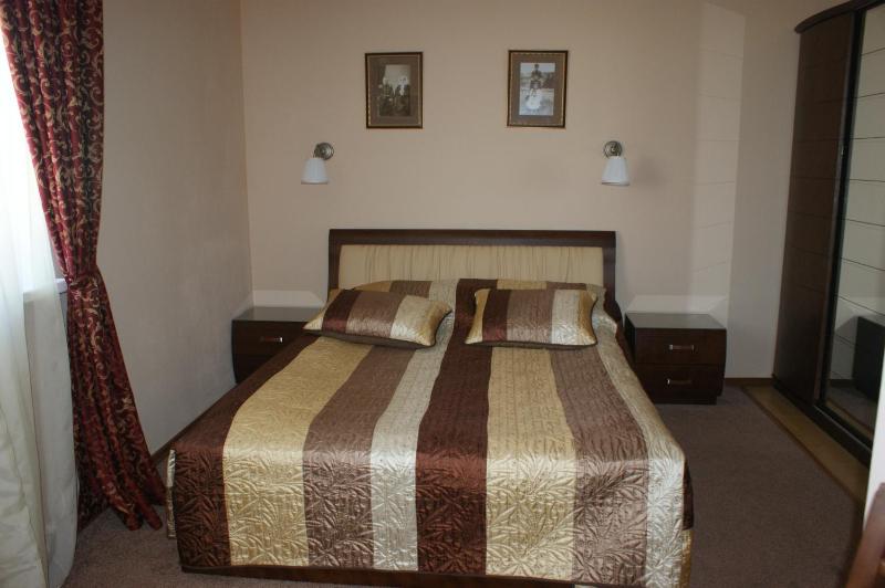 Standard Double or Twin Room image 1