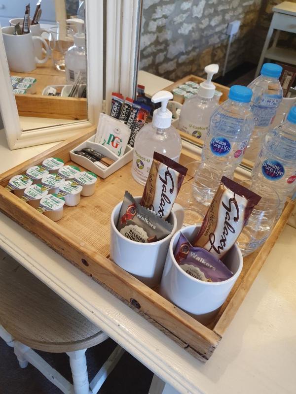 Small Double Room image 2