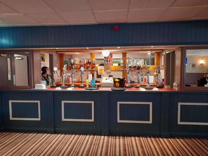 The Avenue Club and Lodge - image 4