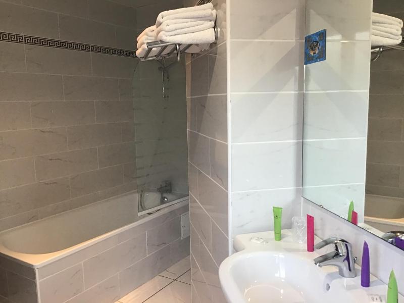 Special Offer - Double or Twin Room image 3