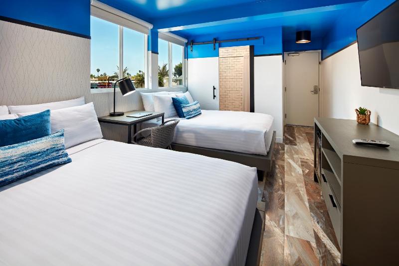 Pacific View Inn San Diego - image 9