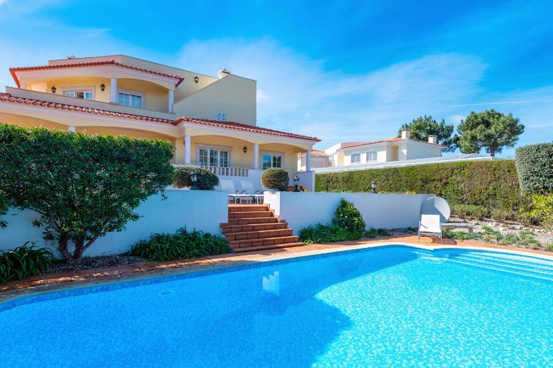 Villa with Private Pool image 1