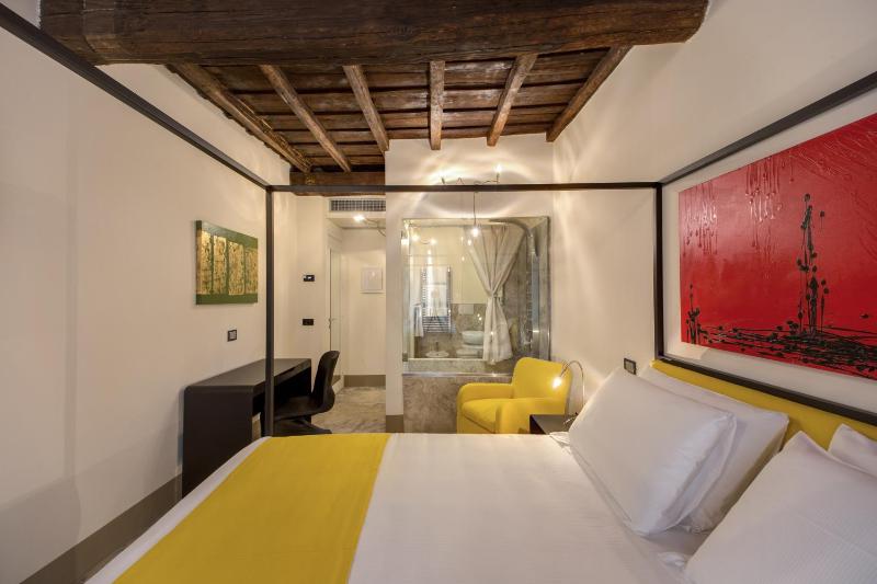 Superior Double Room image 2