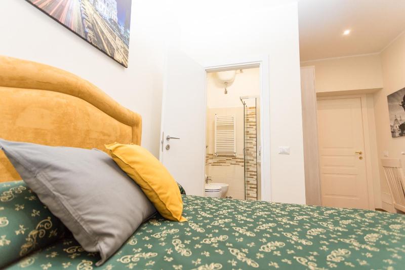 Dreaming in Rome - Vittorio Veneto Guest House - image 7