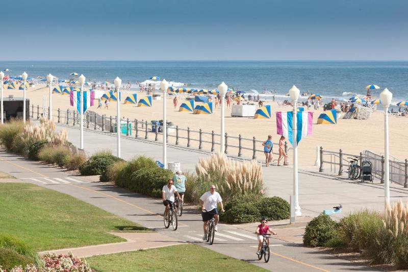 Country Inn & Suites by Radisson Virginia Beach (Oceanfront) - image 14