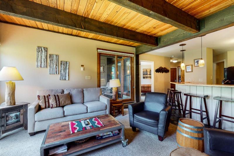 Superior Apartment image 3