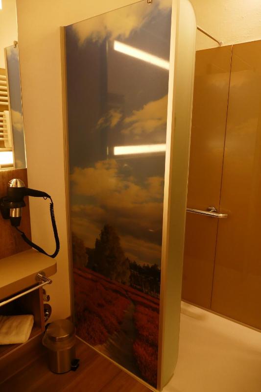 Apartment image 2