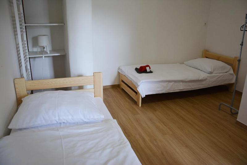 Twin Room image 1