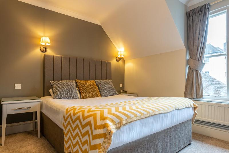 Double Room image 1