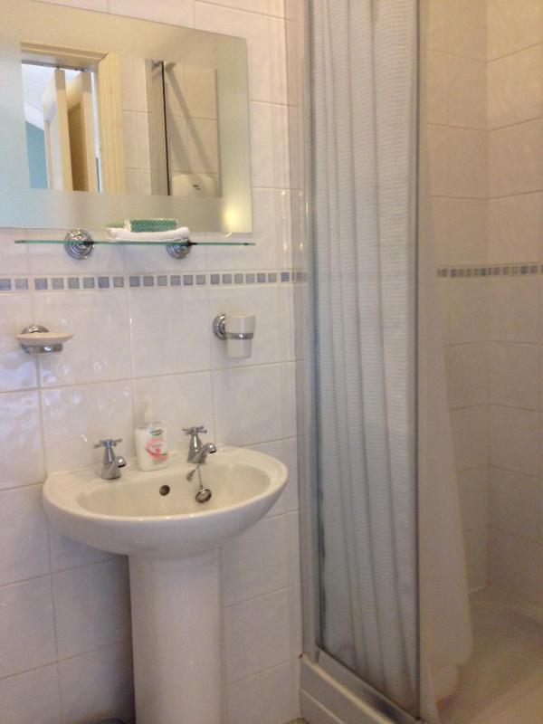 Double Room with Shower image 1
