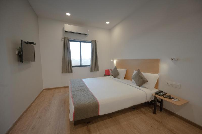 HOTEL SIGNATURE INN - image 8