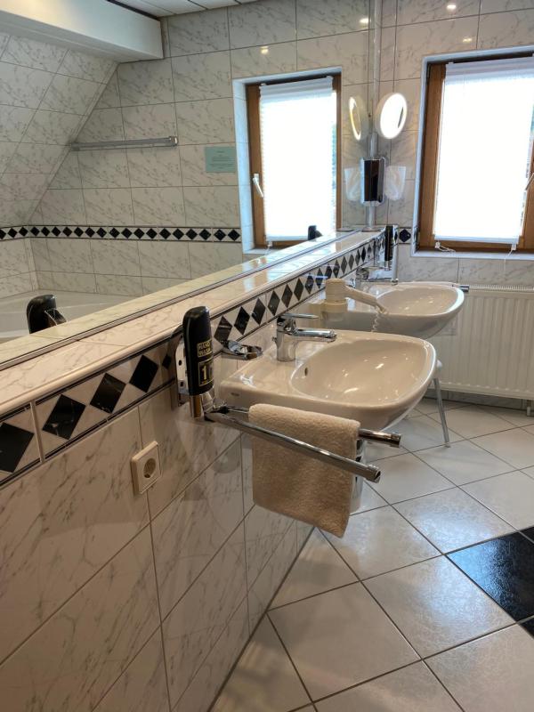 Suite image 2