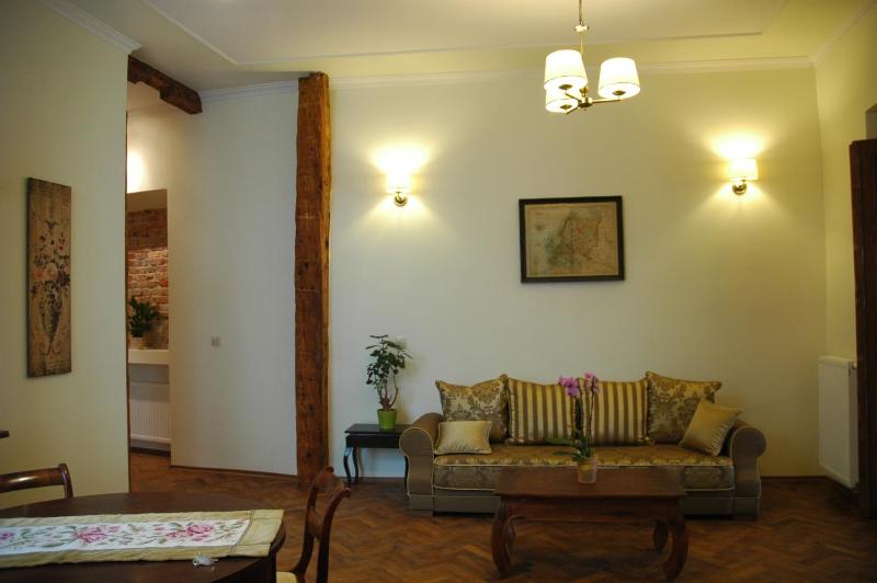 Two-Bedroom Apartment (6 Adults) image 1
