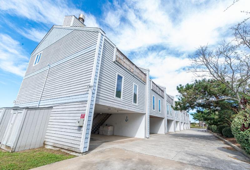Atlantic Crest - Nags Head MP 11.5 Ocean View100 Yards to Beach Community Pool - image 2